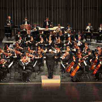 Colburn Orchestra: Yehuda Gilad - Lyrical Legends