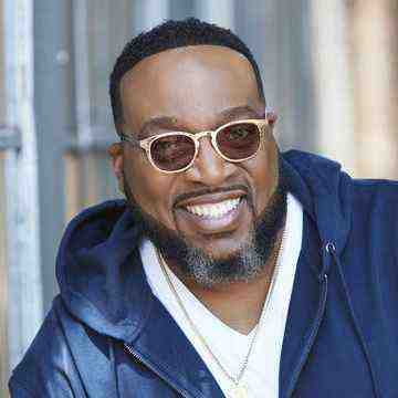 Mother's Day Celebration: Marvin Sapp